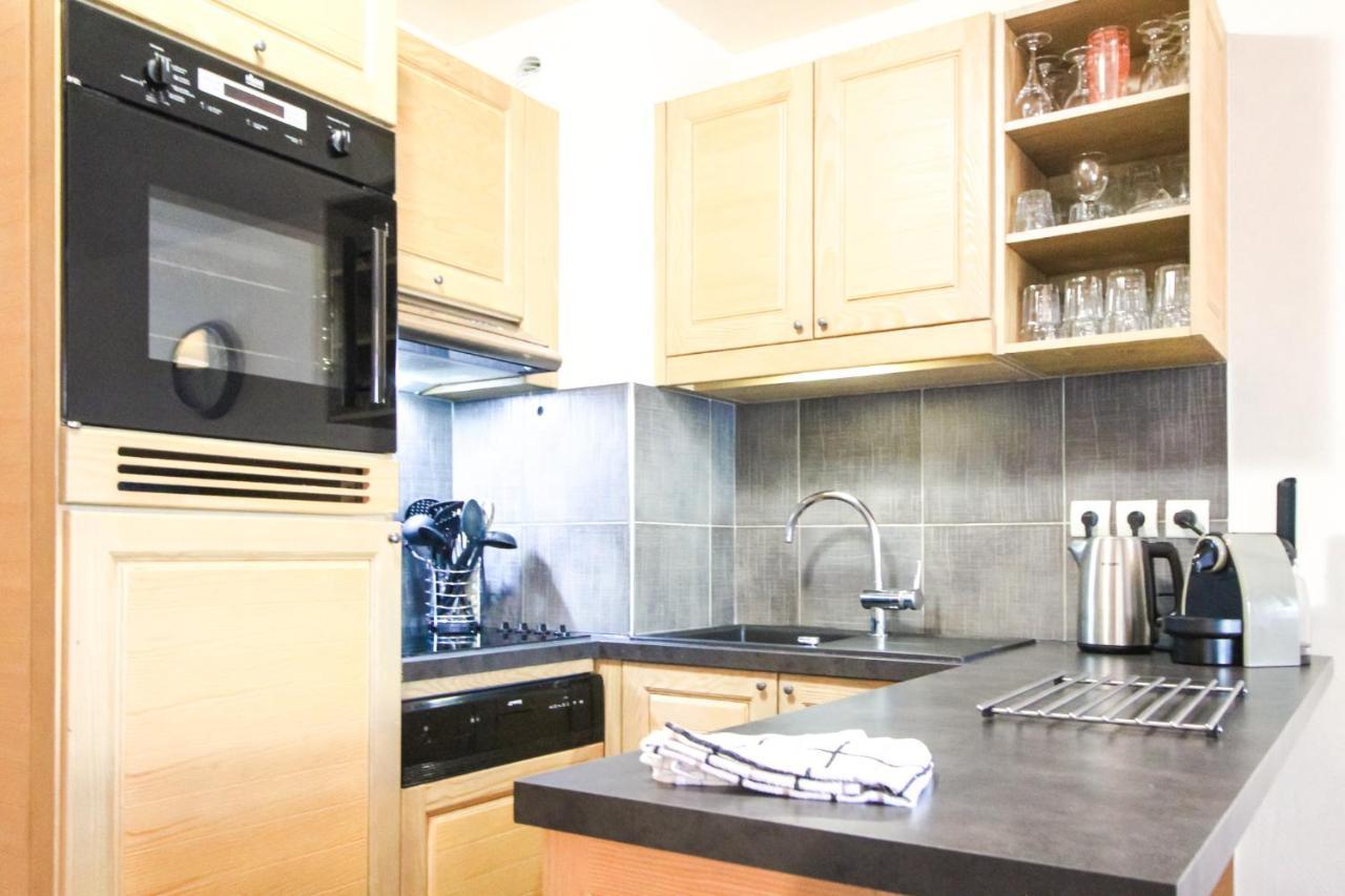 Exceptional 3 Bed Penthouse With Fireplace And Stunning Views فلين المظهر الخارجي الصورة