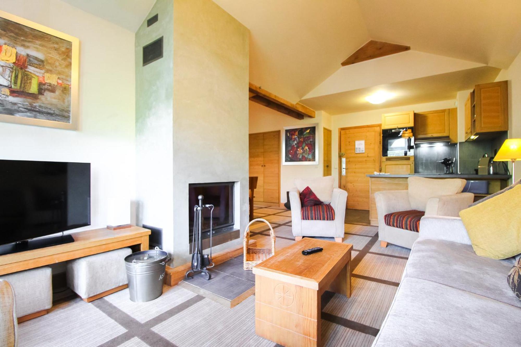 Exceptional 3 Bed Penthouse With Fireplace And Stunning Views فلين المظهر الخارجي الصورة